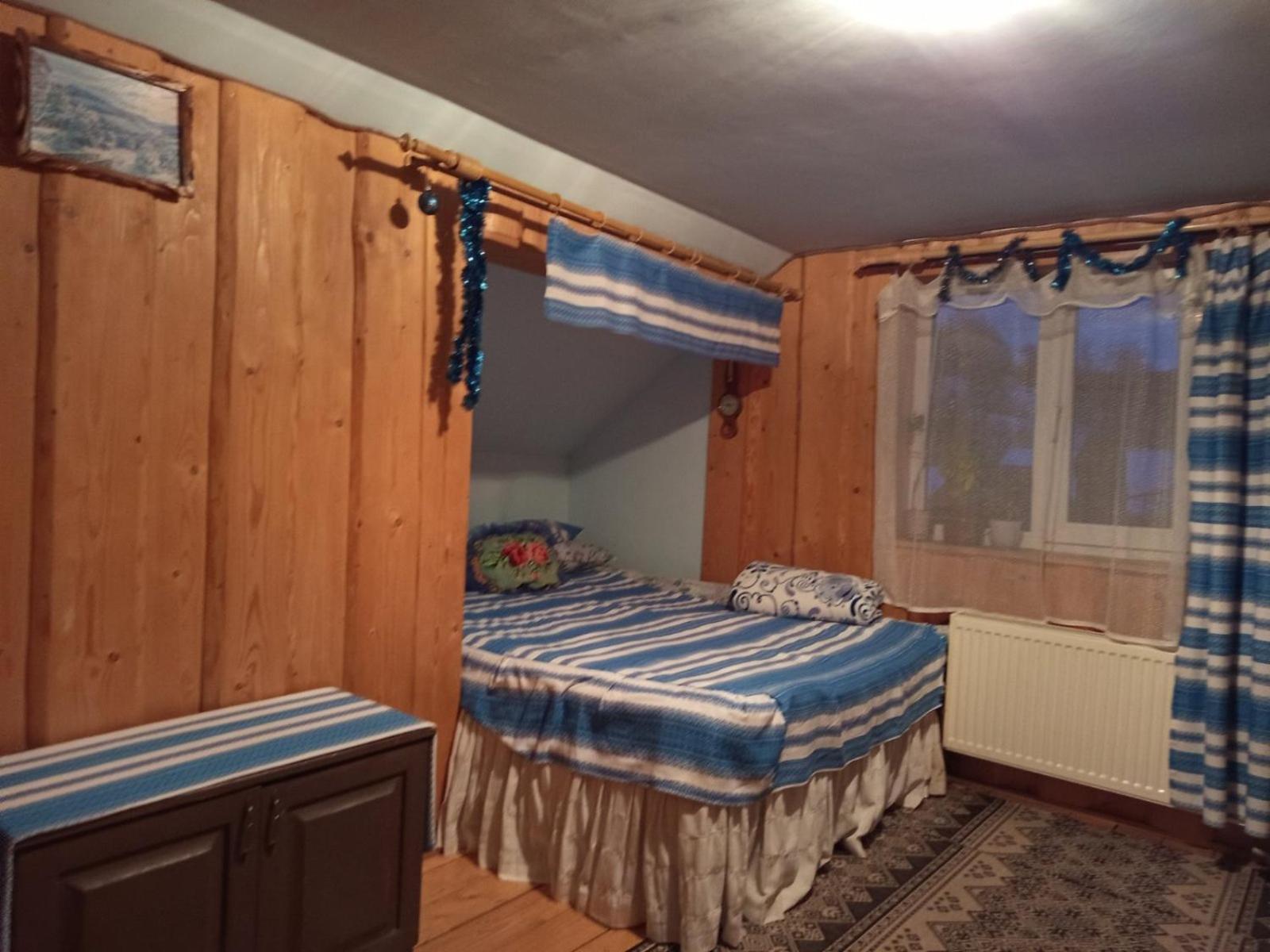 מלון לזשטינה Gostynnyi Dvir U Marichky מראה חיצוני תמונה